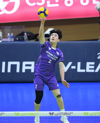 [포토] 한태준 ‘침착하게 서브’