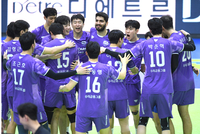 [포토] 우리카드 ‘이겼노라’