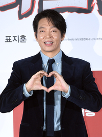 [포토]박지환, 많이 사랑해 주세요!