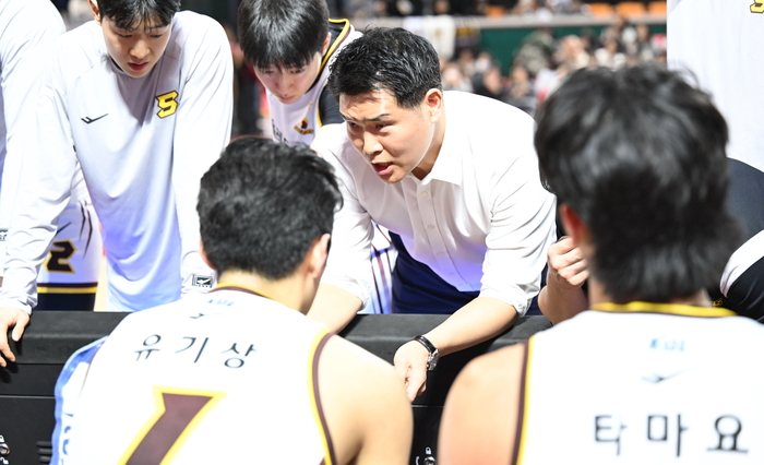 '이럴 수가' 1위 LG가 22점 차 패배라니... 조상현 감독도 "완패다" 씁쓸 [SS현장]