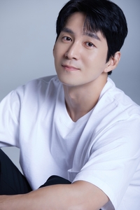 ‘열일 행보’ 권해성, 비운의 주인공 ‘끝’…‘어쩔 짠 내’ 백수 남편으로 변신