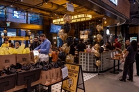 bhc, 캐나다 1호점 오픈 1주년…“북미 가맹사업 본격 확대”