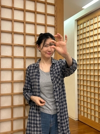 수수한 차림 이영애의 ‘뱅쇼’ 만들기... “미리 메리 크리스마스”