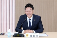 경기도의회 김진경 의장, 시흥 거북섬 상권 해결 모색