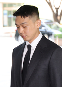 아직은 조심스런 유아인, 복귀설 급부상에 ‘즉각 부인’…장재현 감독도 ‘신중모드’