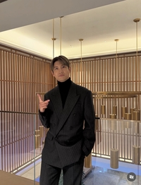 글로벌 스타 ‘동방신기’ 최강창민, ‘성덕’ 된 날…‘축가’도 울려 퍼졌다