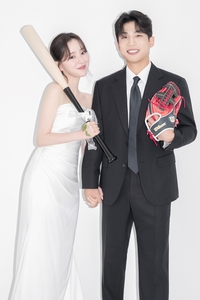 “소중한 사람” 두산 내야수 이유찬, 오는 21일 결혼