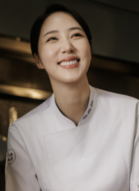 ‘흑백요리사’ 김희은, 2R ‘백수저 셰프’ 합류…미모만큼 요리 실력도 집중 조명