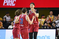 “반칙이죠, 반칙!” 선두 하나은행도 경계한 KB 박지수, 변수 극복할 수 있을까 [SS부천in]