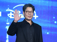 ‘숨소리까지 연기’…유재명, 평범해서 더 아픈 얼굴