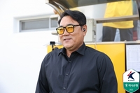 [단독]‘사령탑 선임 줄줄이 실패’ 울산HD, 최종 선택은 ‘레전드 출신’ 김현석 전 전남 감독…책임감+애정에 명운 걸었다