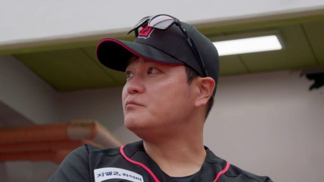 추신수, '방송용 야구'에 폭발...실책·주루에 참다 터졌다