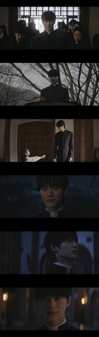 사제복 입은 변우석이라니…‘찐’ 크리스마스 선물