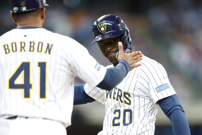 ‘드디어 도장 쾅’ 다즈 카메론, 두산과 계약 완료…두산, 2026시즌 외국인 선수 구성 완료