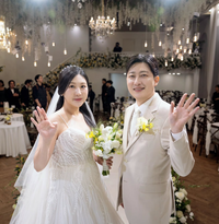 ‘임신’ 28기 정숙, 나솔이+♥상철과 행복한 결혼식…주례는 남규홍 PD