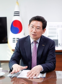 이상일“대한민국 미래 위해 용인 반도체 국가산단 조성 속도 내야”