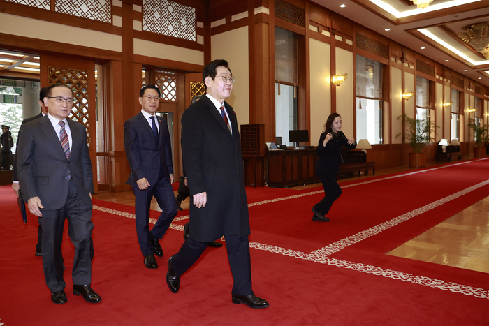 이재명 대통령, 취임 후 청와대로 첫 출근. 2025.12.29 [청와대통신사진기자단]