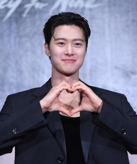 배우 공명, 돌발성 난청으로 입원... ‘은밀한 감사’ 촬영 일시 중단