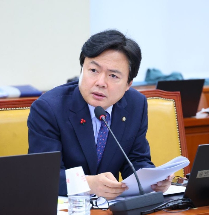 김현정, “‘쿠팡’의 증거 조작 의혹과 기만적인 보상안 강력 비판”