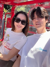 한혜진♥기성용 부부, 호주서 달콤한 휴가... 훌쩍 큰 딸 시온 양과 ‘행복 미소’