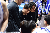 “생각 말고 그냥 농구를 해라”→‘4연패’ 위기의 삼성, 김효범 감독이 선수들에게 전한 메시지는? [SS수원in]