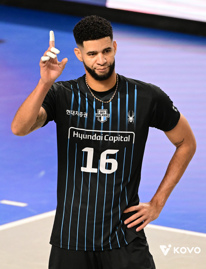 현대캐피탈 레오·현대건설 김다인, 3라운드 남녀부 MVP