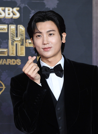 [포토]박형식, 하트 받아주세요!