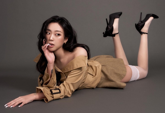 “못 알아볼 뻔”...이영지, 예능감 가리고 미모 장착