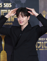 [포토]육성재, 강아지처럼 귀엽게!