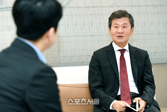 “심판 개혁, 홍명보호 최선 지원, 아시안컵 유치”…정몽규 축구협회장, 신년사 통해 4대 중점 과제 발표