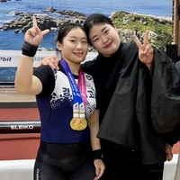 “둘이 함께 AG 빛낼 것” 장미란 이후 韓 역도 황금기 이끌 선수들이 나타났다!…박혜정-전희수의 ‘금빛 도전’ [SS인터뷰]