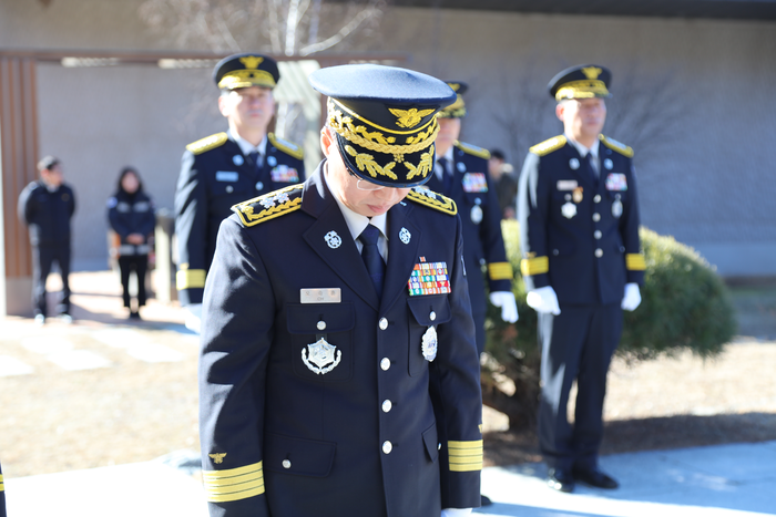 [강원소방]2026년 새해 순직 소방공무원 추모식 거행