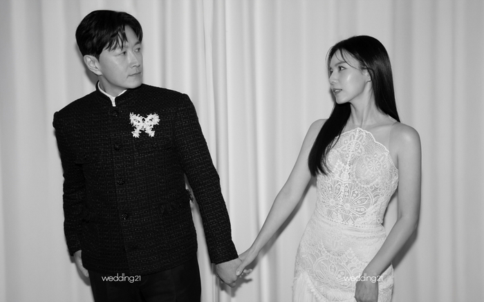 진태현-박시은 부부. 진태현 SNS.