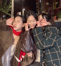 “에이프릴 뭉쳤네?”…이나은에 양예나·이진솔까지 ‘깜짝 회동’ [★SNS]
