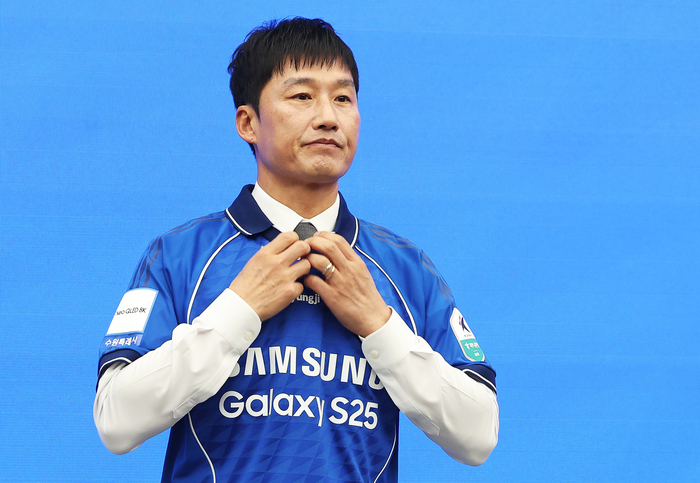 이정효 시대 화려하게 막 열었다, 수원 삼성의 ‘올인 전략’ 명가 재건 위한 ‘신의 한수’ 될까