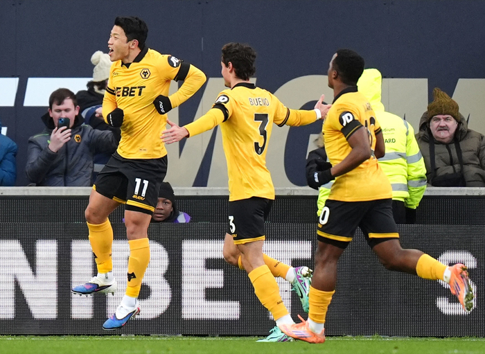 ‘건강한 황희찬’ 역시 월클 …눈물의 부상OUT, 그래서 더 안타깝다