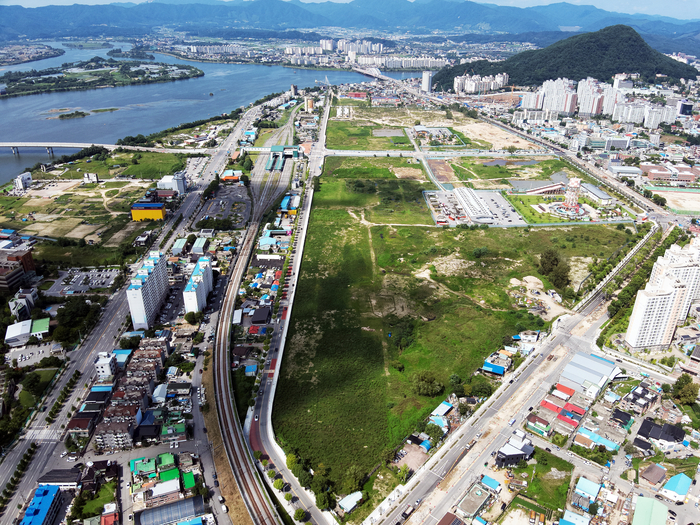 춘천 캠프페이지 토양정화 완료, 봄내체육관 계속 이용