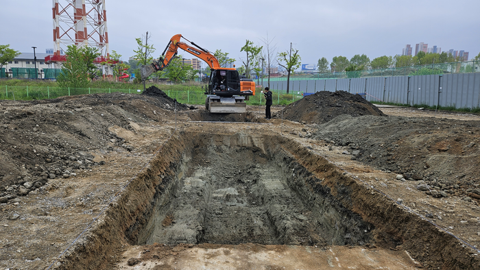 캠프페이지 오염토 정화 작업 모습. 사진|춘천시청