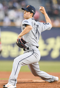 한화와 삼성은 왜 ‘거물급’ 투수들에게 148억을 쏟아부었나?