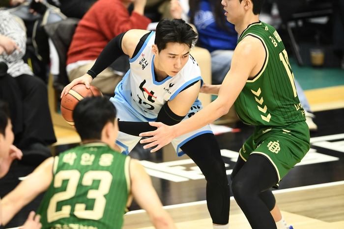 동생아, 보고 있지? 형이야! 문정현 “강성욱, 문유현보다 신인상에 가까워” [SS시선집중]