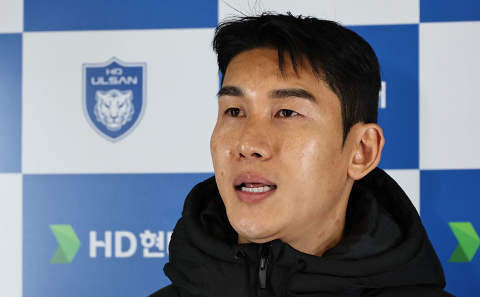 이용 코치. 사진 | 인천국제공항=연합뉴스