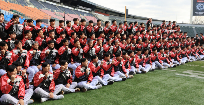 “목표는 2연패…가진 전력으로 우승할 것” 통합챔피언 LG의 2026년 ‘새해 각오’ [SS시선집중]