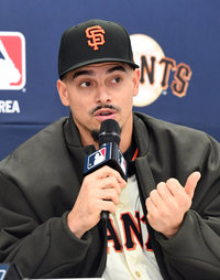 [포토]SF 자이언츠 윌리 아다메스, ‘이정후 얼마나 사랑하는지 보여
