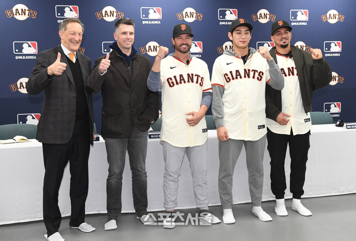 [포토]이정후와 SF 자이언츠, 다 함께 파이팅!