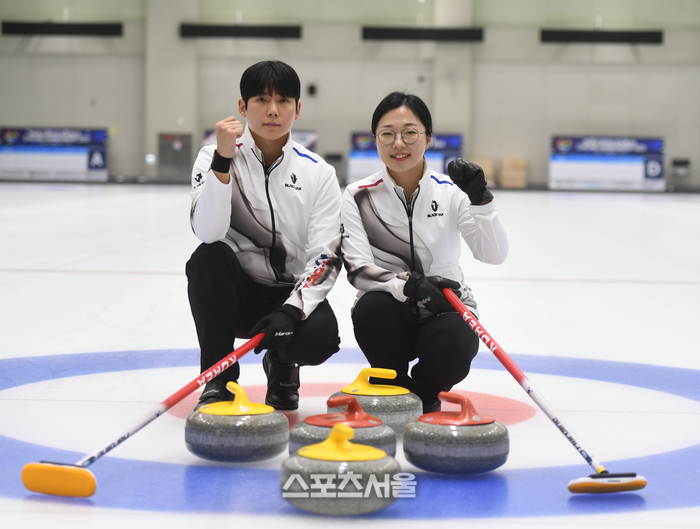 [포토] 컬링 믹스더블 김선영-정영석 ‘파이팅!!’