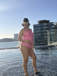 ‘73kg’ 랄랄, ‘충격적 수영복’ 몸매에 해명 “둘째 임신 아닙니다”