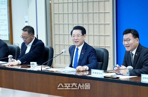 김영록 지사, “청렴·즐거운 직장문화·행정통합 새해 역점”