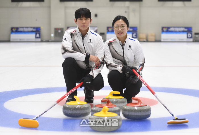[포토] 컬링 믹스더블 김선영-정영석 ‘기대하세요’