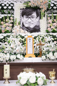 故 안성기, 미담 재조명…아파트 관리실 직원들에 매년 호텔 식사 대접