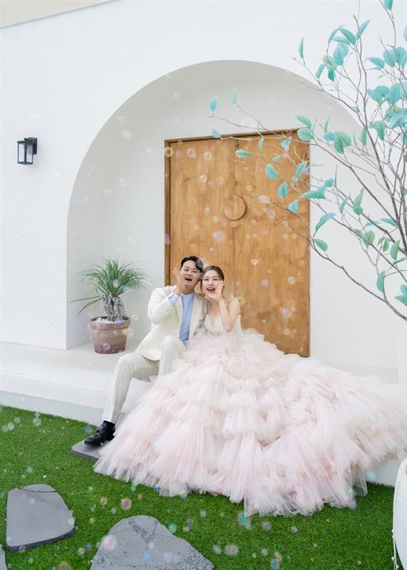 “함께 걸어가고 싶다” NC 김건태 투수코치 결혼